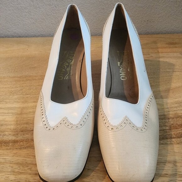 Salvatore Ferragamo Womens Low Pump Heel Square Toe Leather White Beige Size 10B - Picture 3 of 12